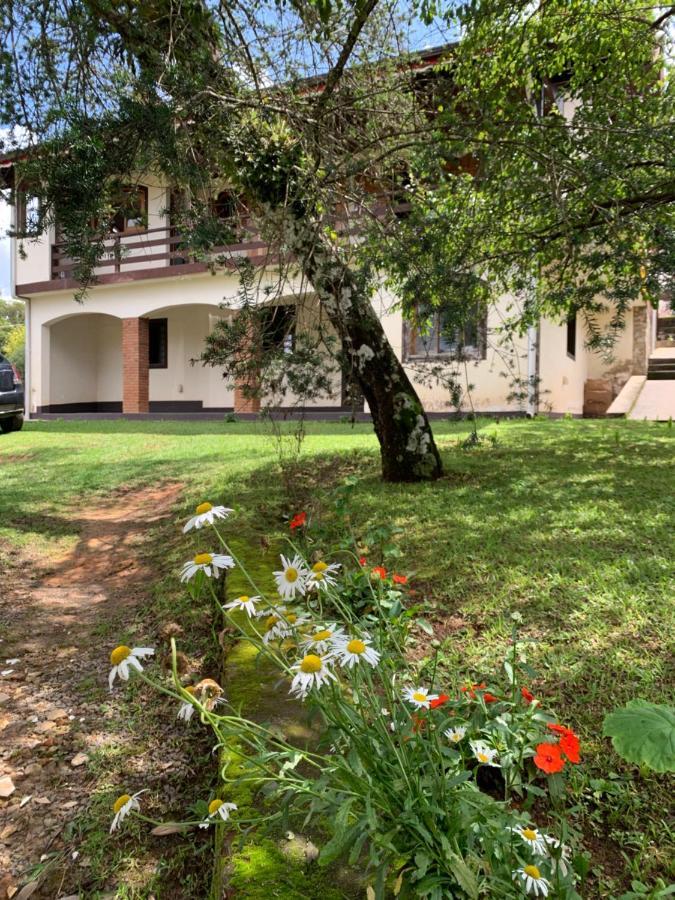 Casa Da Ines Exclusiva Para 01 Ou 02 Casais Ou Familia Monte Verde  Exterior foto